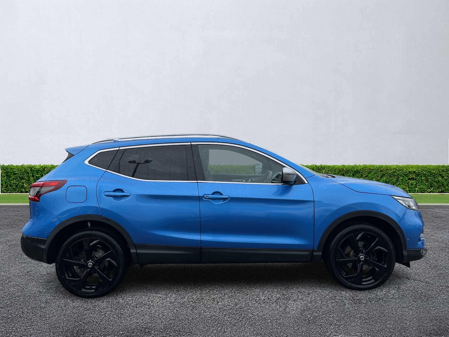 Used Nissan Qashqai 2017 for sale - 76855431: Photo 3