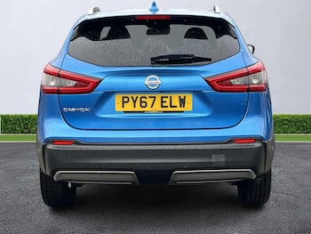 Used Nissan Qashqai 2017 for sale - 76855431: Photo