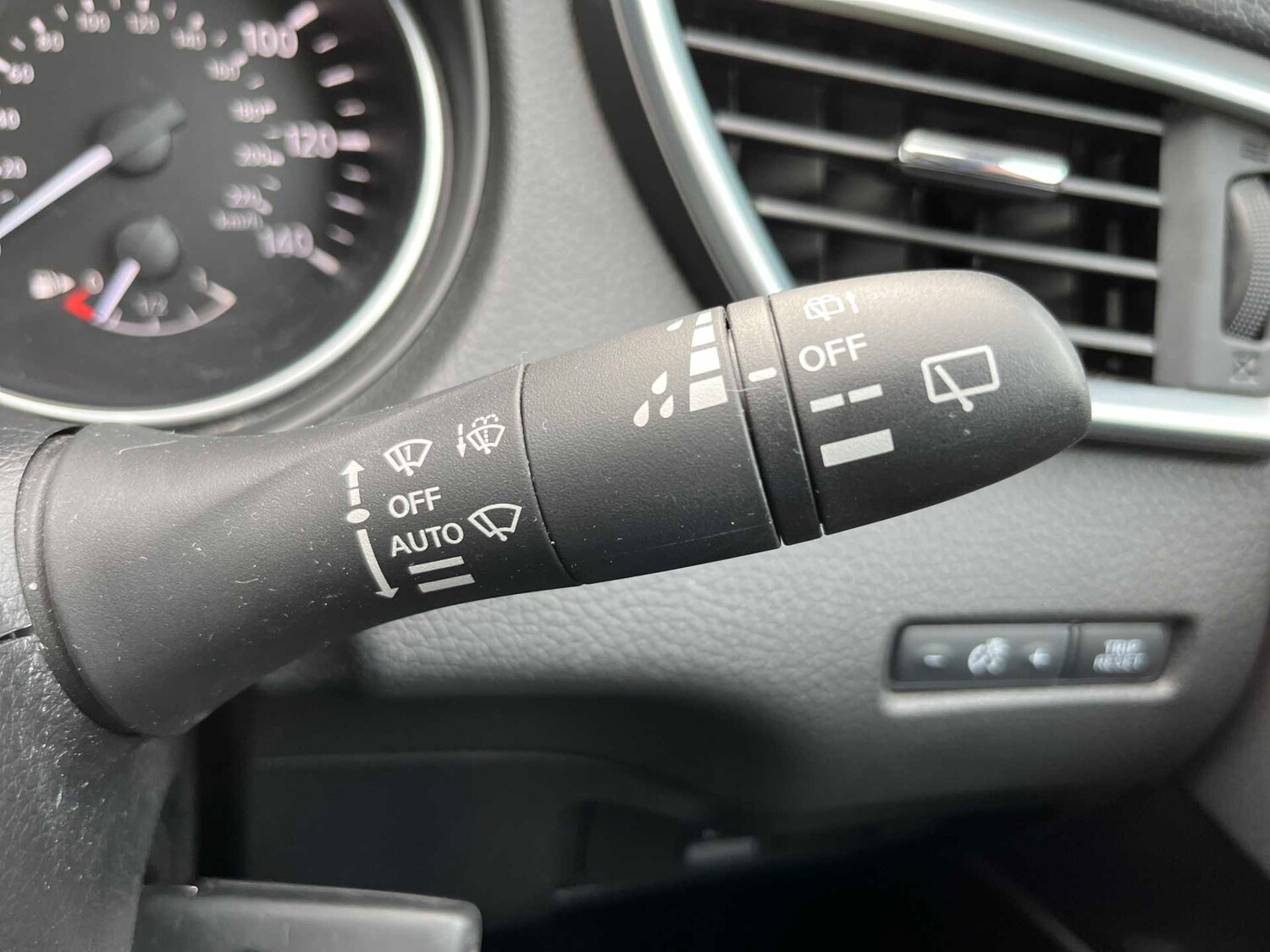 Used Nissan Qashqai 2018 for sale - 78196331: Photo 25