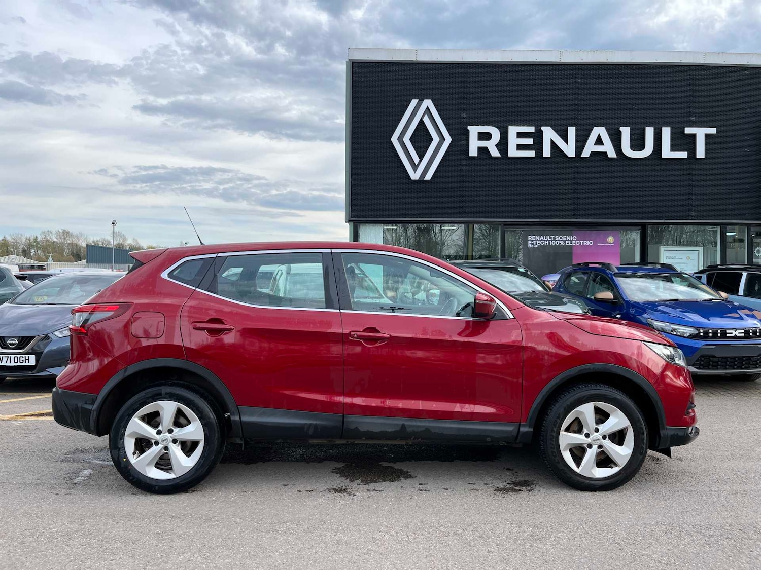 Used Nissan Qashqai 2018 for sale - 78196331: Photo 3