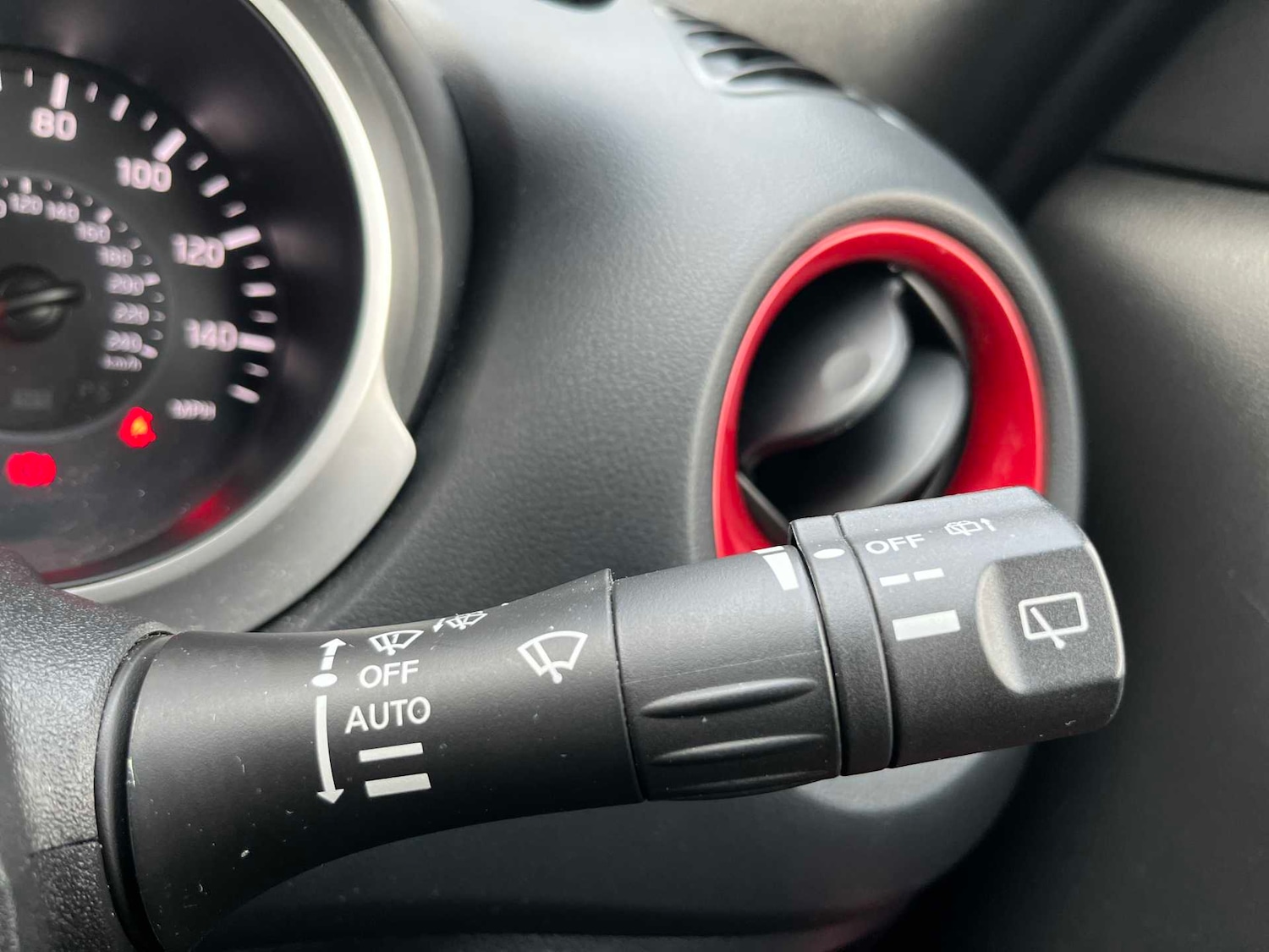 Used Nissan Juke 2017 for sale - 76911276: Photo 24