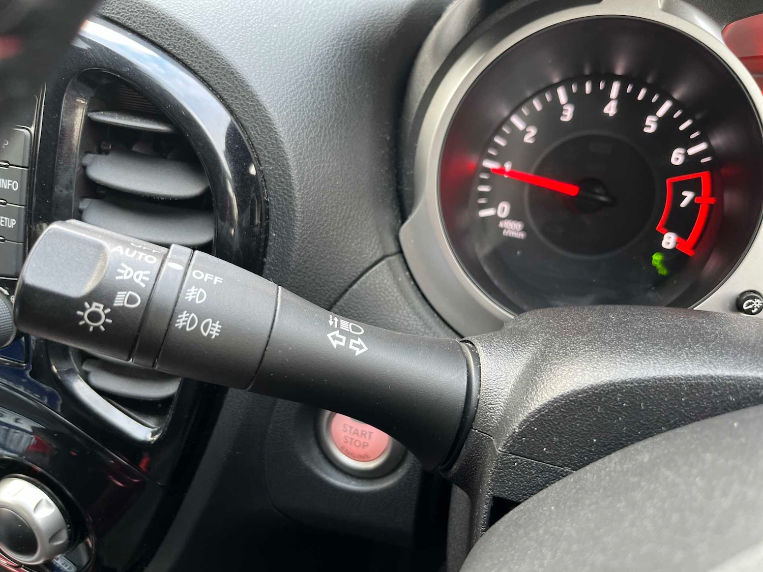 Used Nissan Juke 2017 for sale - 76911276: Photo 25