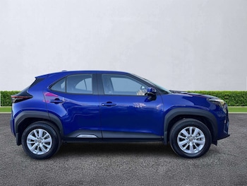 Used Toyota Yaris Cross 2023 for sale - 78434232: Photo