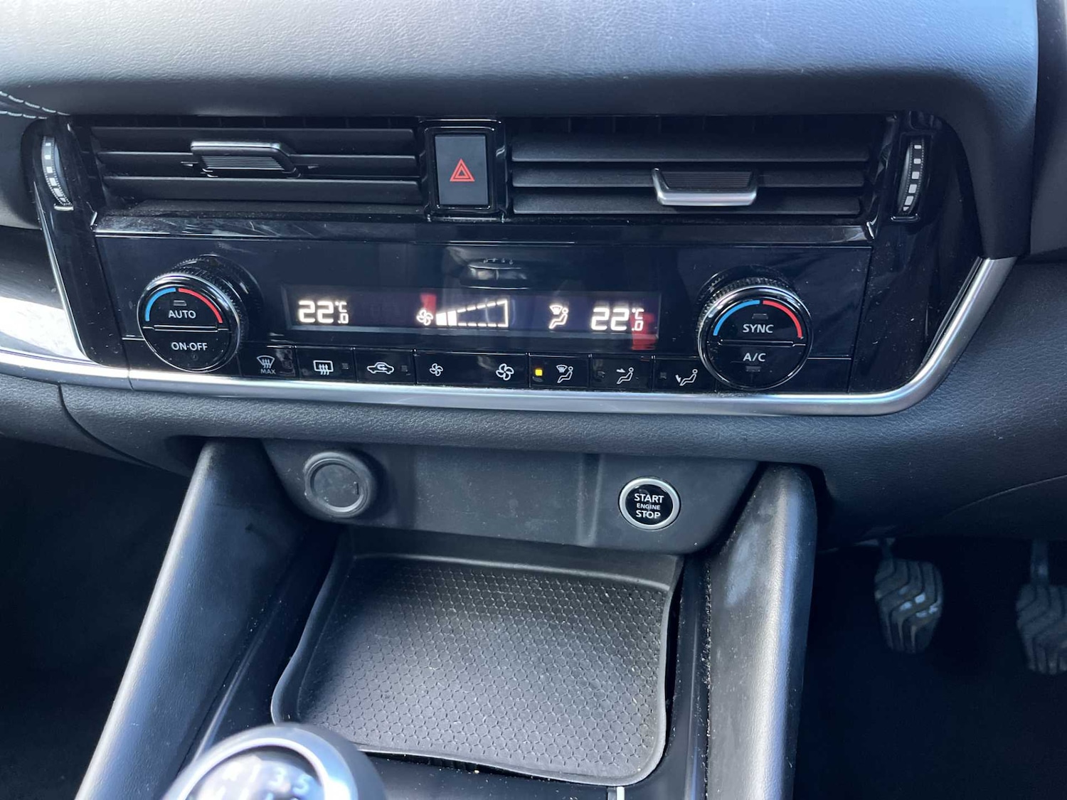 Used Nissan Qashqai 2022 for sale - 76347001: Photo 11