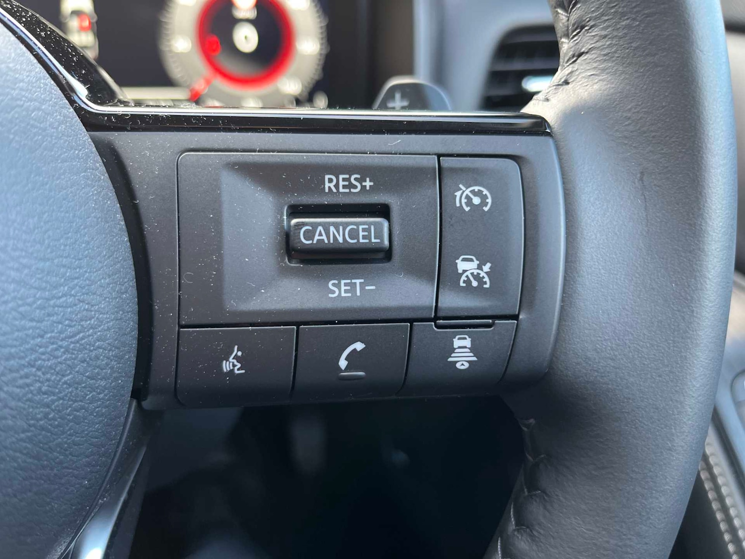 Used Nissan X-Trail 2025 for sale - 77676371: Photo 23