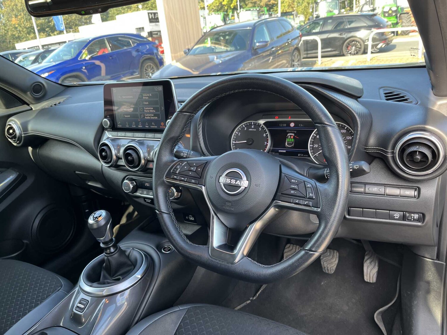 Used Nissan Juke 2023 for sale - 76253693: Photo 14