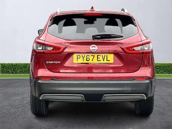 Used Nissan Qashqai 2018 for sale - 77605493: Photo