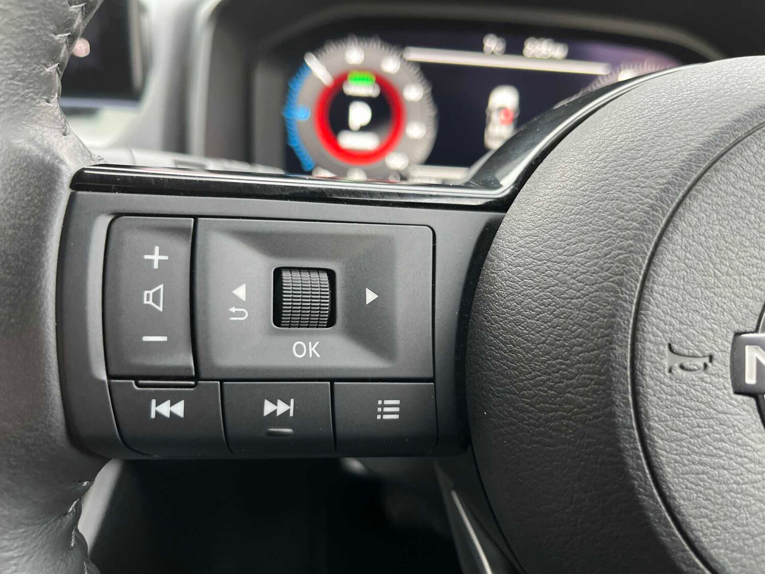 Used Nissan X-Trail 2024 for sale - 77616699: Photo 24