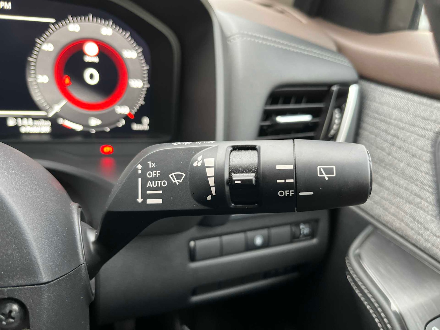 Used Nissan X-Trail 2024 for sale - 77616699: Photo 25