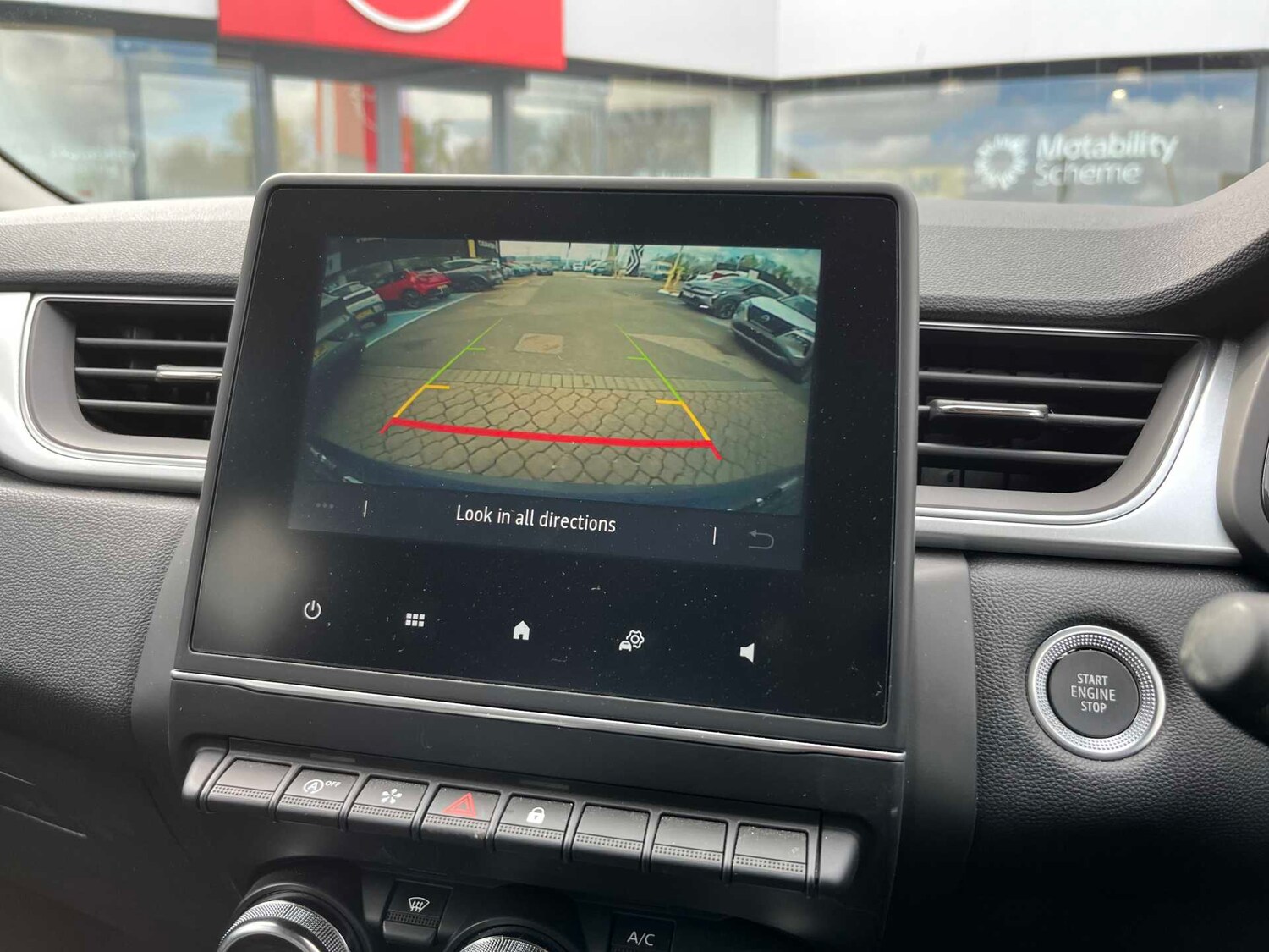 Used Renault Captur 2023 for sale - 78192162: Photo 21