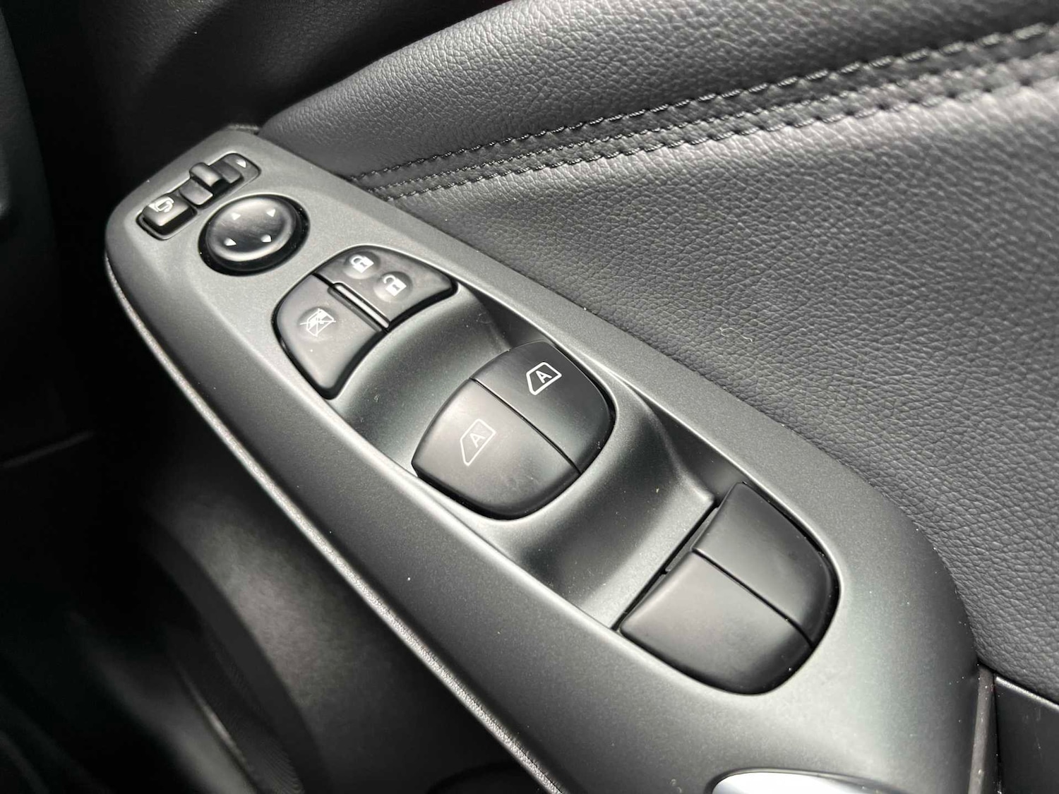 Used Nissan Juke 2024 for sale - 78196160: Photo 20