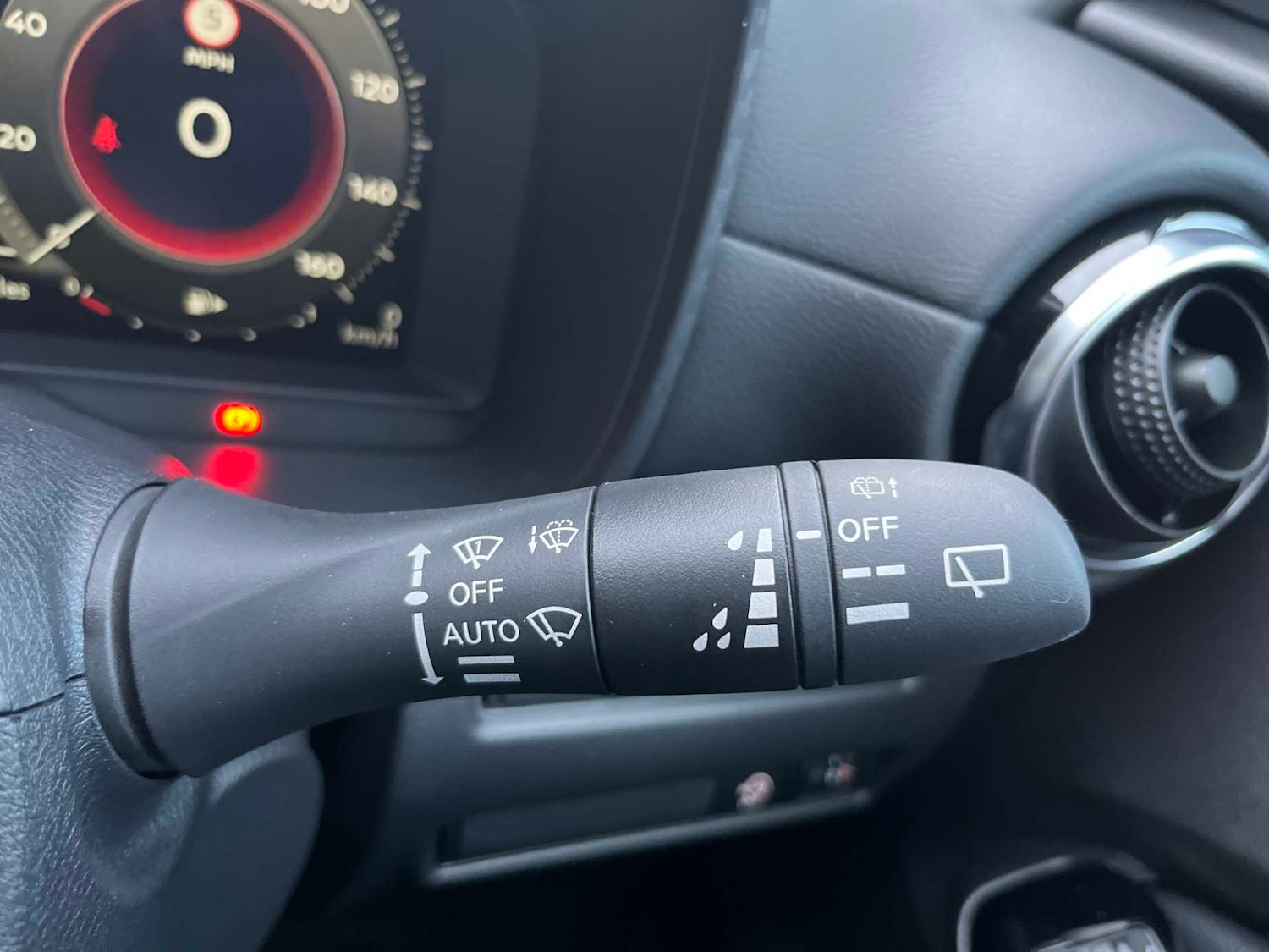 Used Nissan Juke 2025 for sale - 77548369: Photo 25