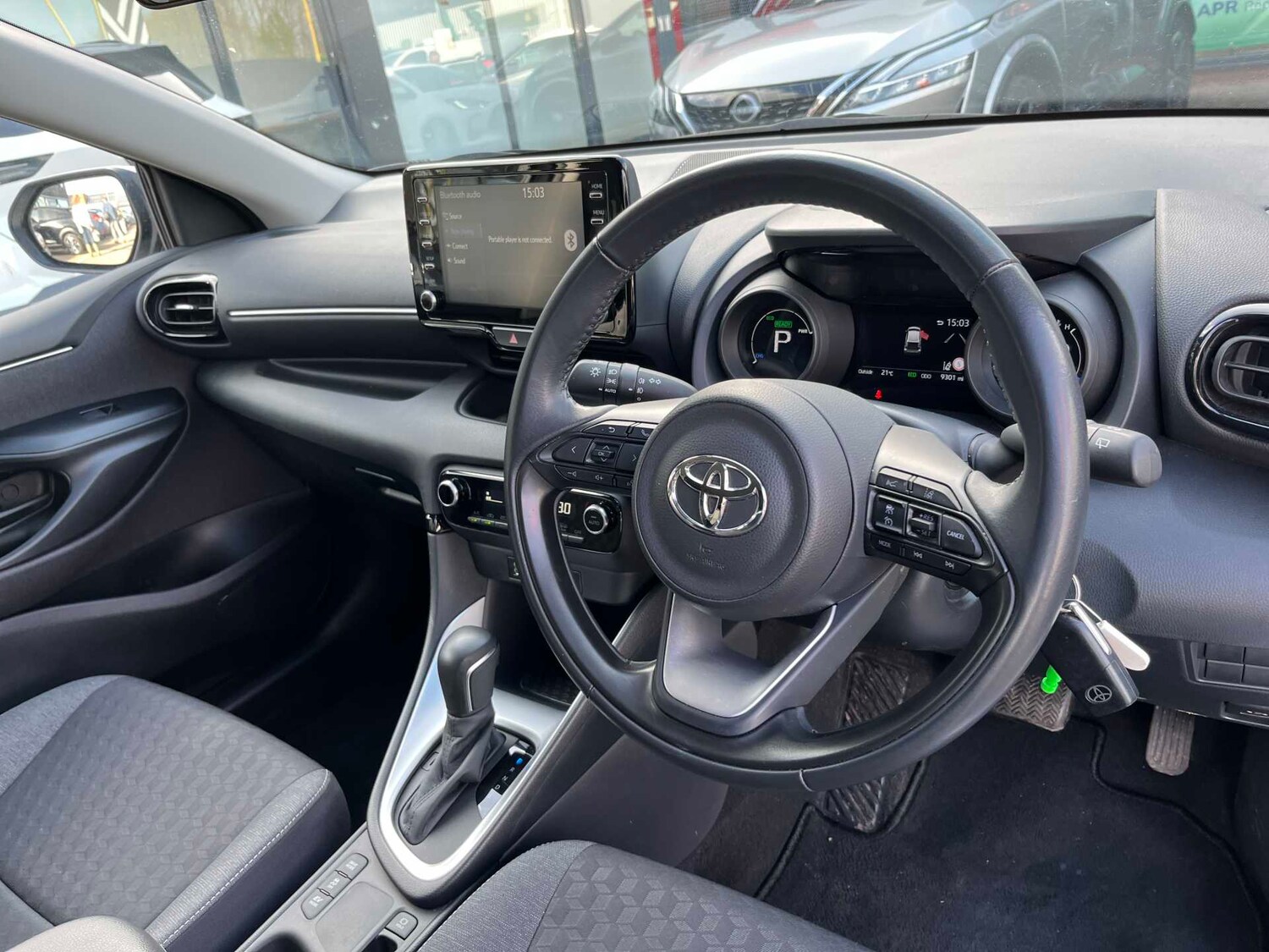 Used Toyota Yaris 2022 for sale - 78193852: Photo 14