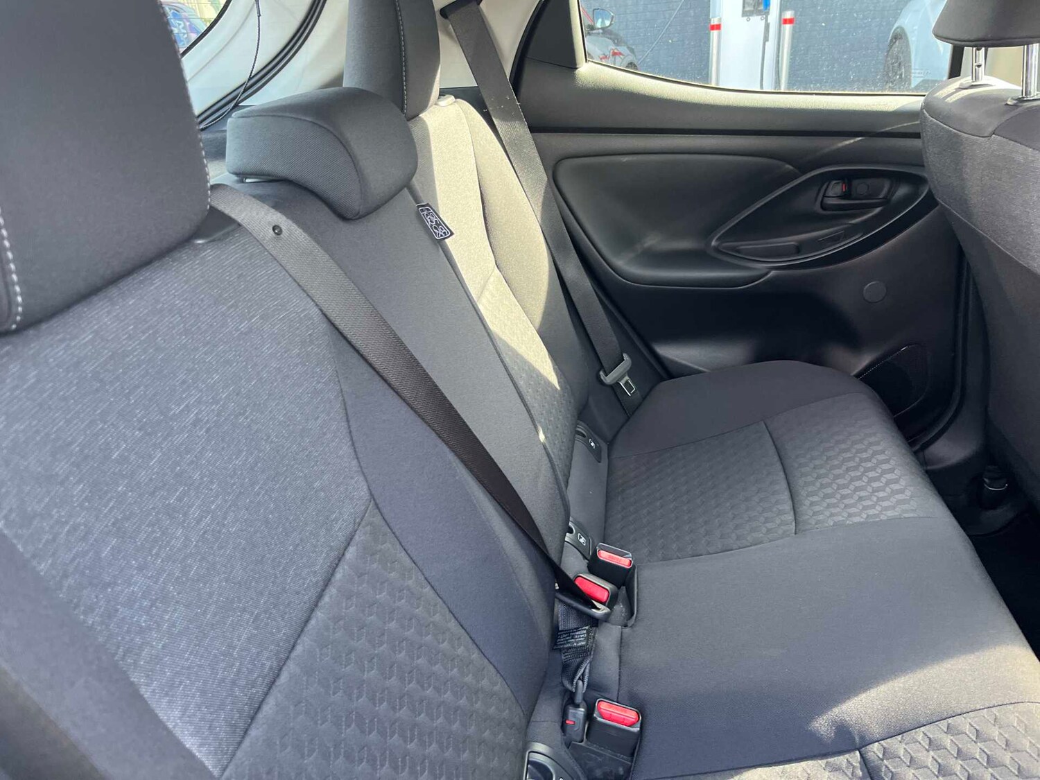 Used Toyota Yaris 2022 for sale - 78193852: Photo 15