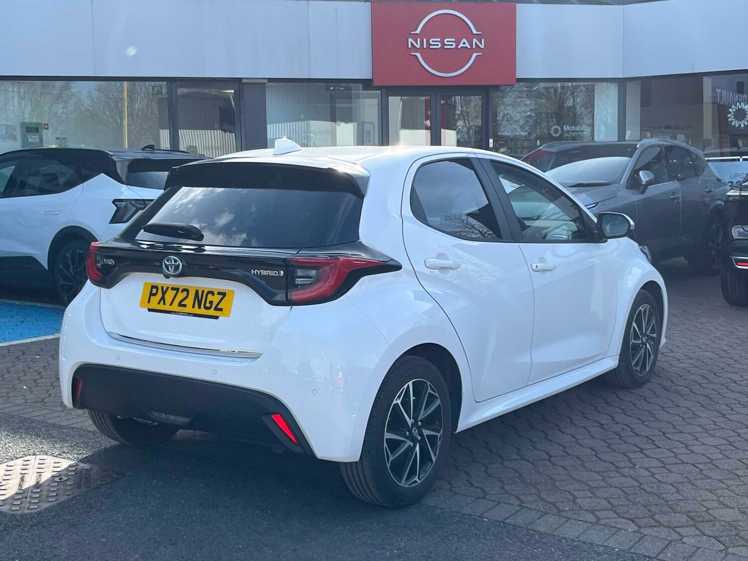 Used Toyota Yaris 2022 for sale - 78193852: Photo 17