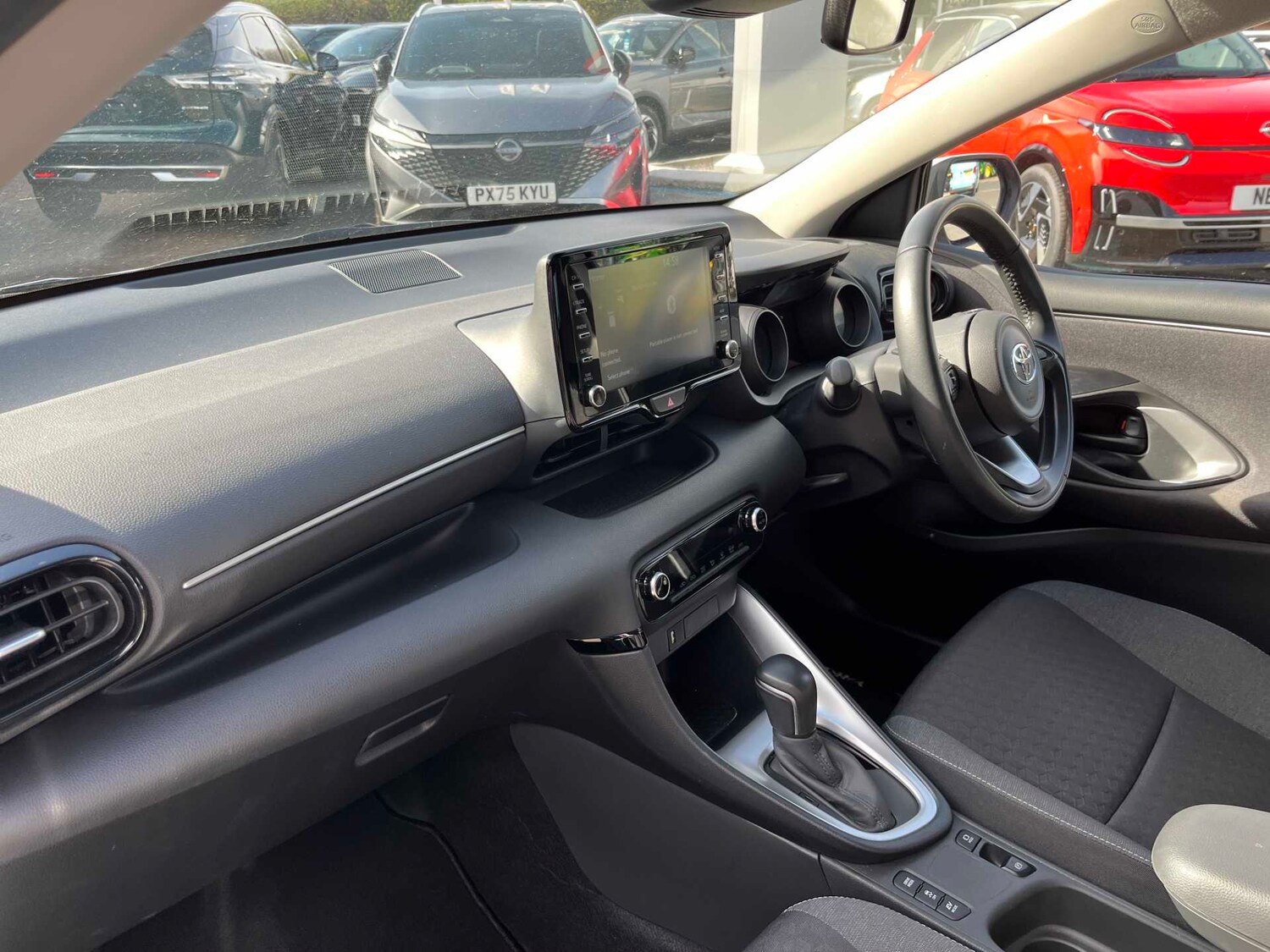 Used Toyota Yaris 2022 for sale - 78193852: Photo 7