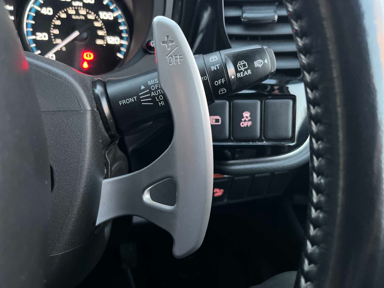 Used Mitsubishi Outlander 2018 for sale - 77489163: Photo 25