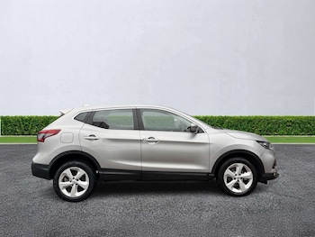 Used Nissan Qashqai 2020 for sale - 76430793: Photo