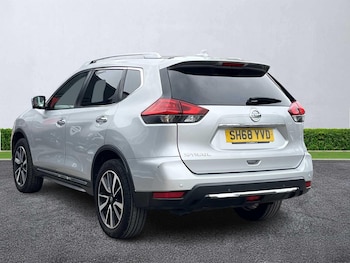 Used Nissan X-Trail 2018 for sale - 76144214: Photo 2