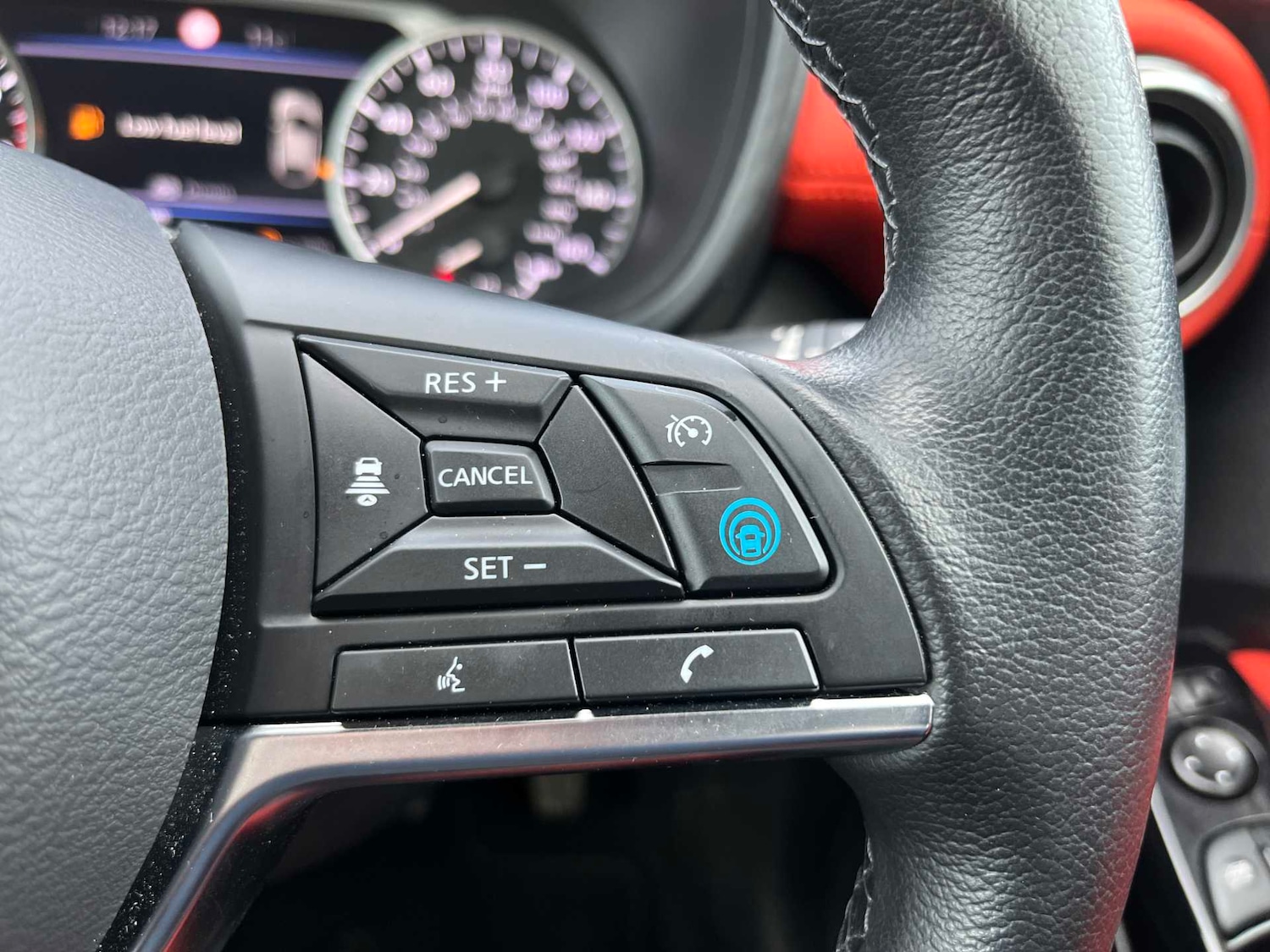 Used Nissan Juke 2022 for sale - 76532464: Photo 23