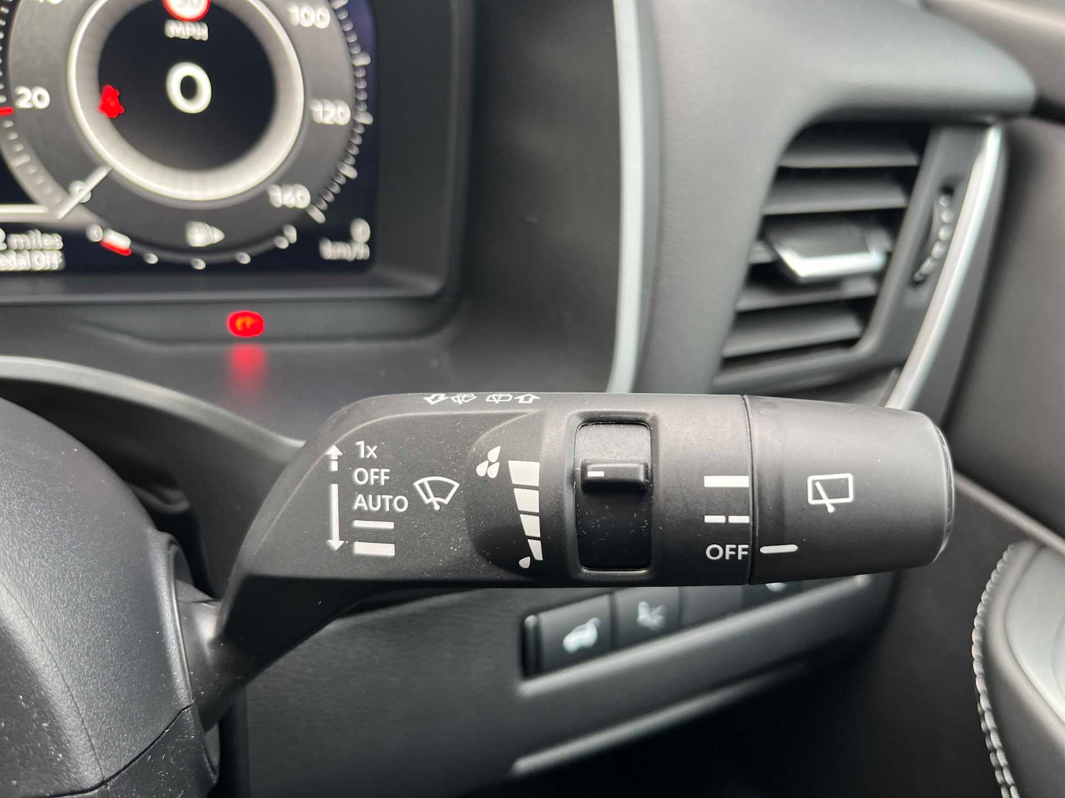 Used Nissan Qashqai 2025 for sale - 78168974: Photo 25