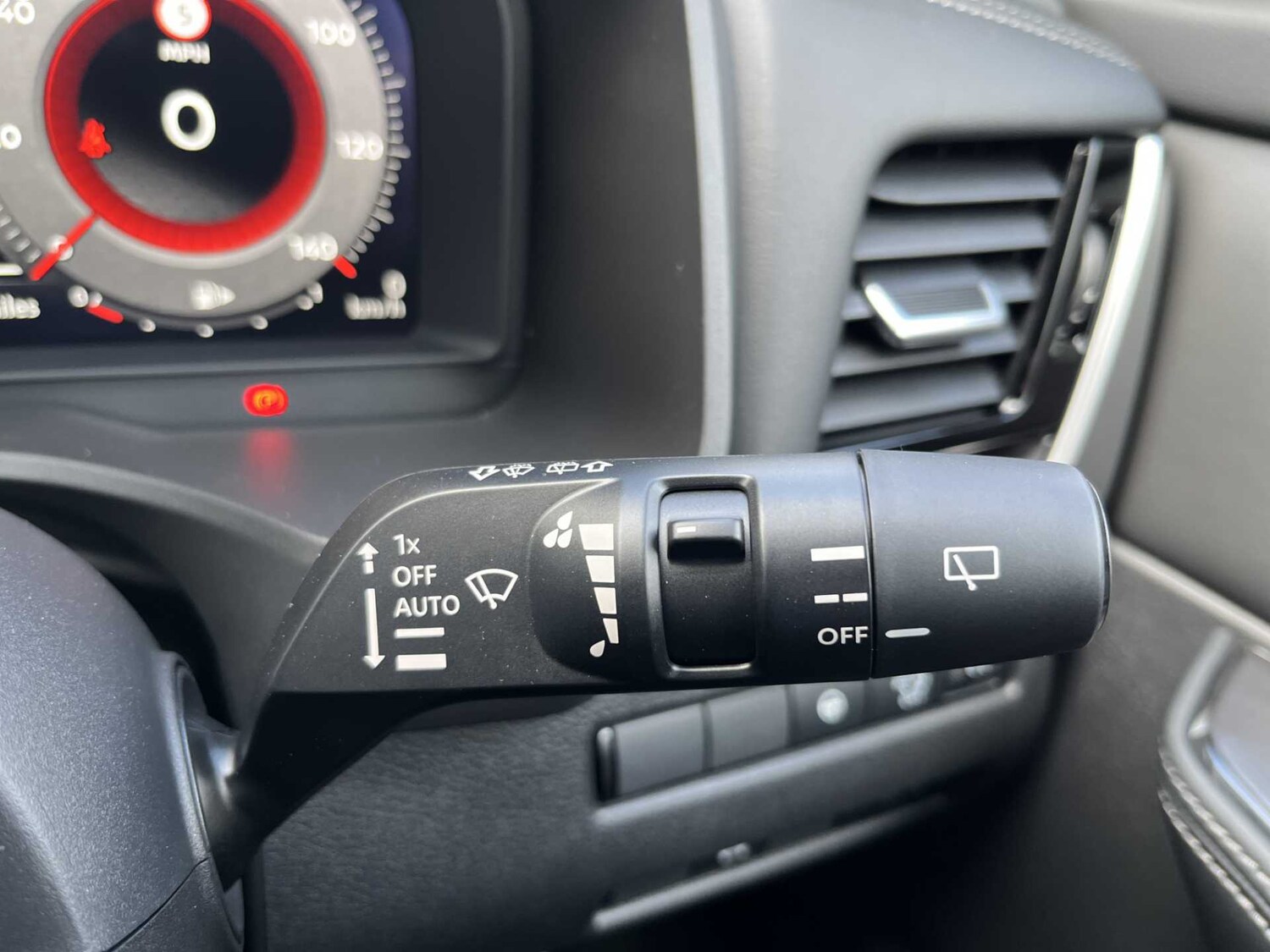 Used Nissan X-Trail 2025 for sale - 76651272: Photo 25