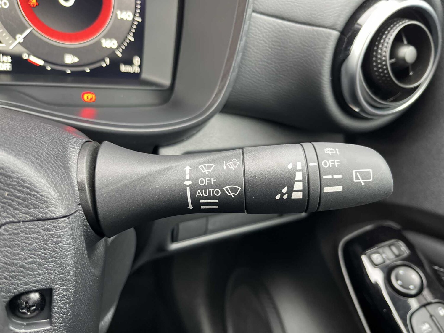 Used Nissan Juke 2025 for sale - 76007214: Photo 25