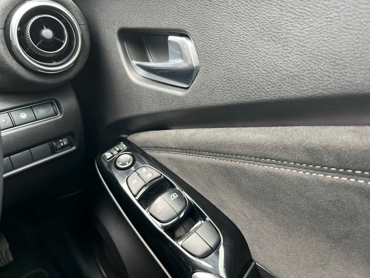 Used Nissan Juke 2024 for sale - 77797420: Photo 20