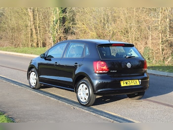 Used Volkswagen Polo 2013 for sale - 77903617: Photo