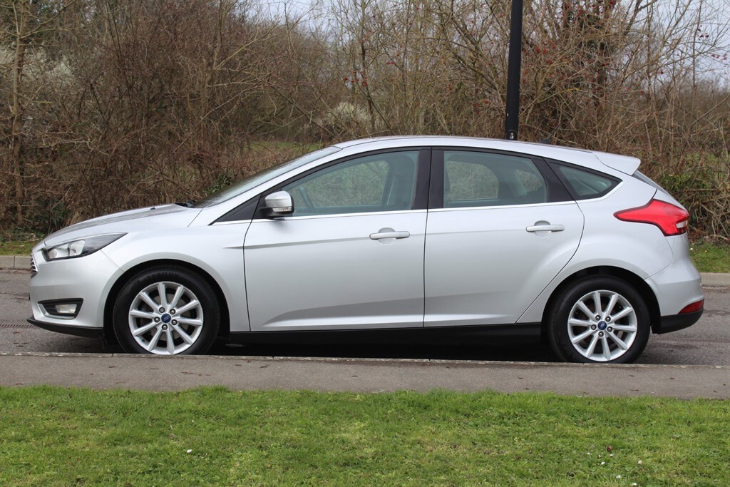 Used Ford Focus 2016 for sale - 77928006: Photo 6