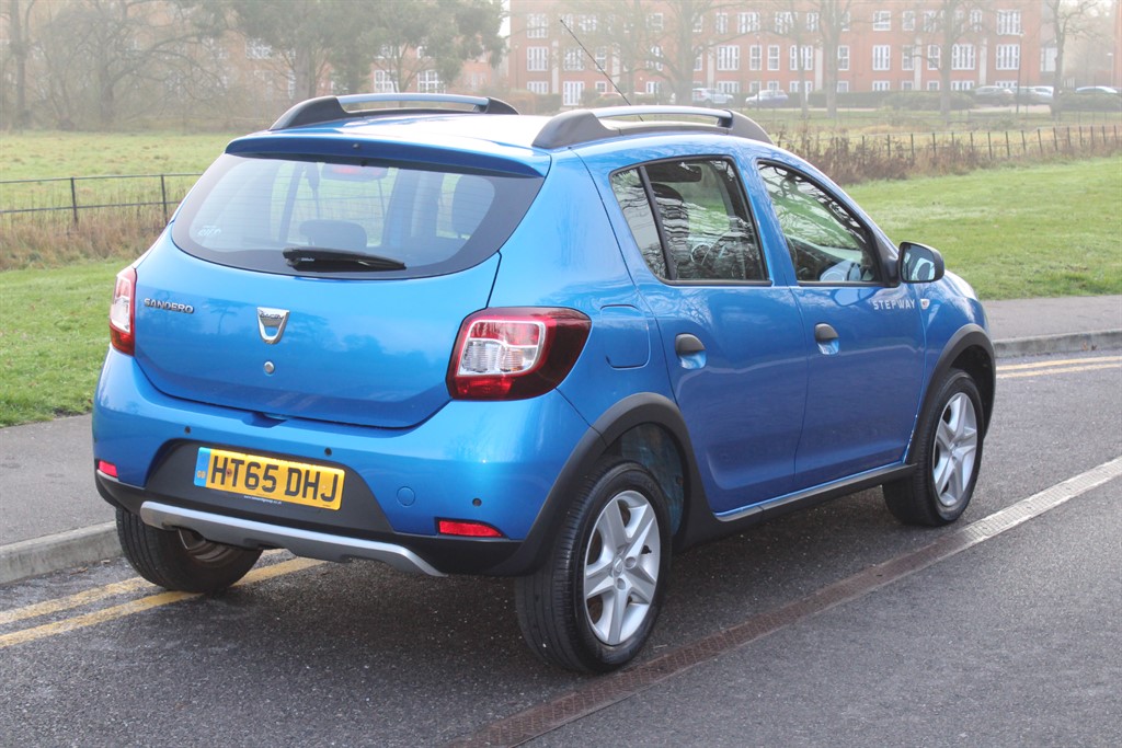 Used Dacia Sandero Stepway 2015 for sale - 77106220: Photo 7