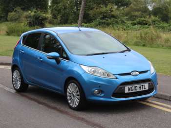2010 - TITANIUM 5-Door
