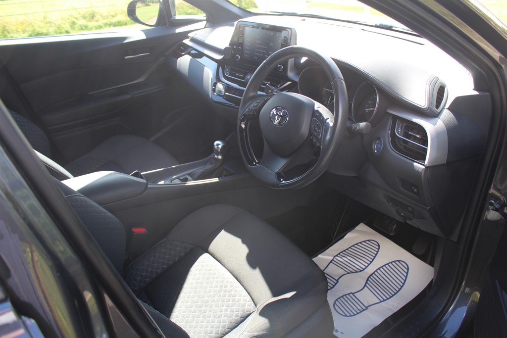 Used Toyota C-HR 2020 for sale - 75874434: Photo 10