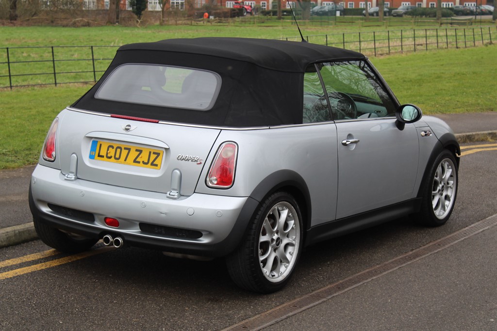 Used MINI Convertible 2007 for sale - 76375667: Photo 5