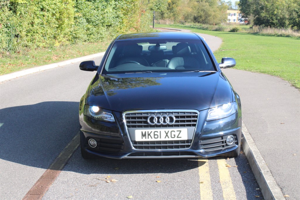 Used Audi A4 2011 for sale - 76117209: Photo 3
