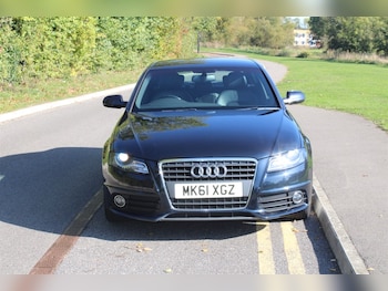 Used Audi A4 2011 for sale - 76117209: Photo 3