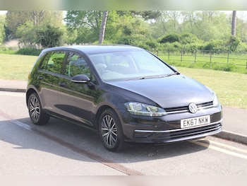 Volkswagen - Golf