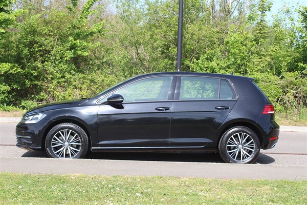 Used Volkswagen Golf 2017 for sale - 75572407: Photo 3