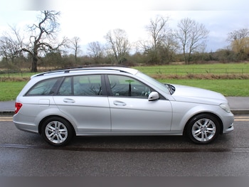 Used Mercedes-Benz C Class 2013 for sale - 77450100: Photo