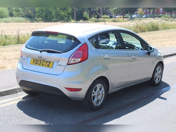 Used Ford Fiesta 2013 for sale - 79165475: Photo