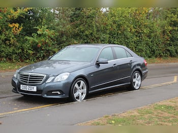 Used Mercedes-Benz E Class 2010 for sale - 79761978: Photo