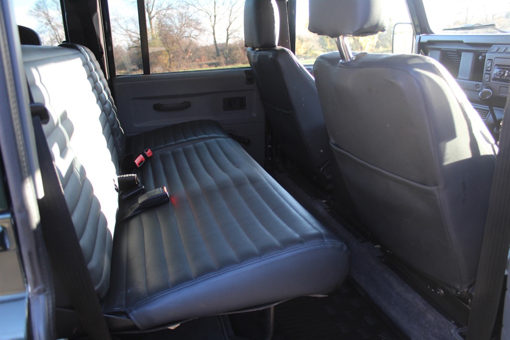 Used Land Rover Defender 2002 for sale - 76796664: Photo 11