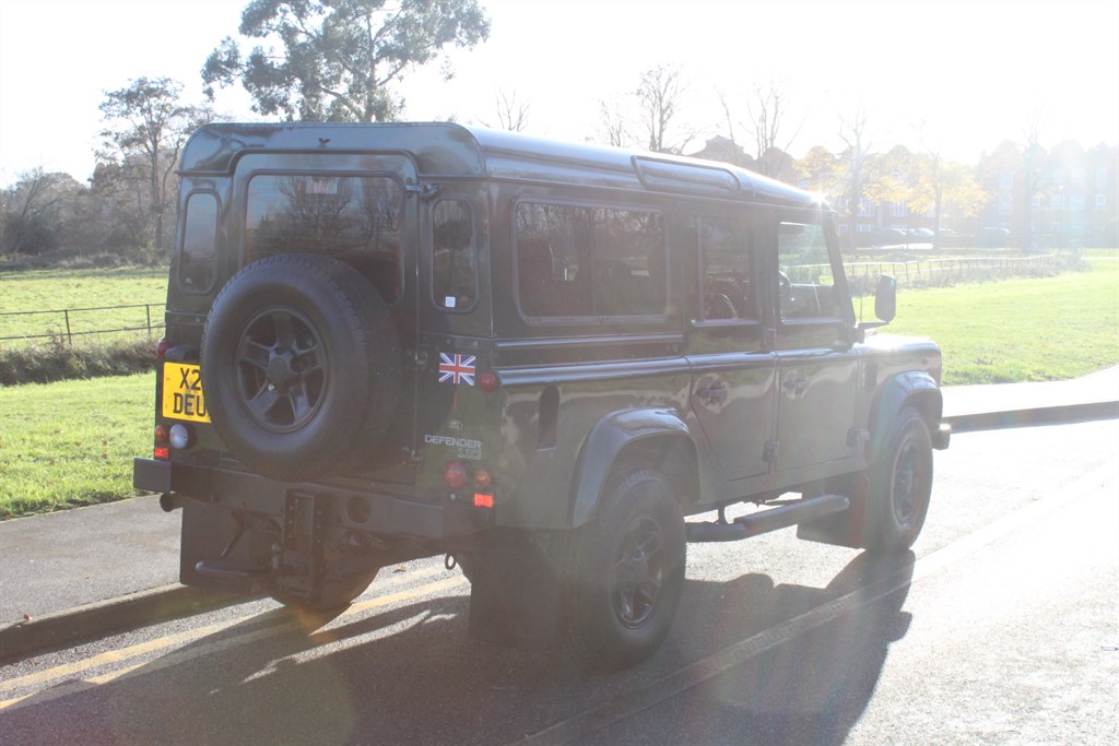 Used Land Rover Defender 2002 for sale - 76796664: Photo 2