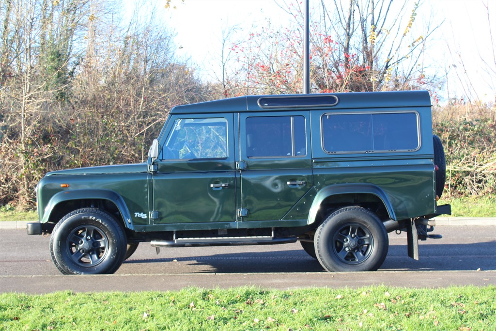 Used Land Rover Defender 2002 for sale - 76796664: Photo 6