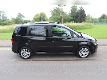 Used Volkswagen Touran 2014 for sale - 78828170: Photo