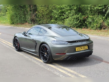 Used Porsche Cayman 2024 for sale - 79057464: Photo