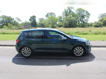 Used Volkswagen Golf 2017 for sale - 78838318: Photo