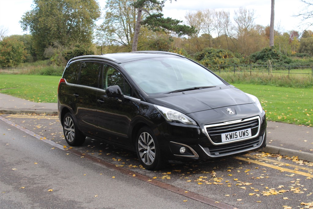 Used Peugeot 5008 2015 for sale - 76297774: Photo 1