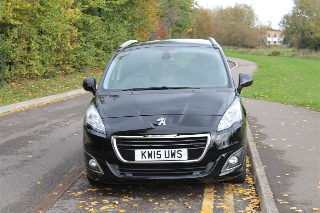 Used Peugeot 5008 2015 for sale - 76297774: Photo 2