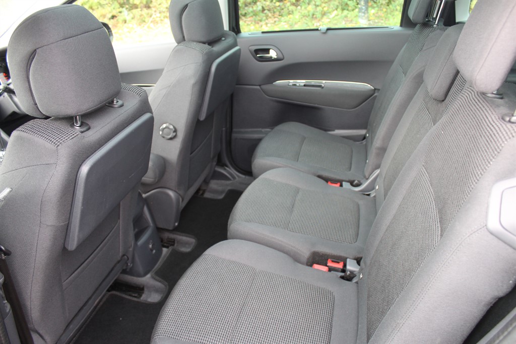 Used Peugeot 5008 2015 for sale - 76297774: Photo 7